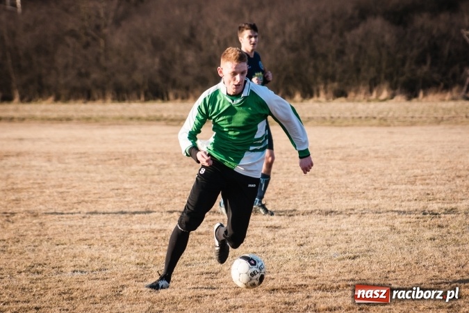 Zdjęcie w galerii na portalu naszraciborz.pl: Sparing: W Markowicach polała się krew! wiadomości z regionu