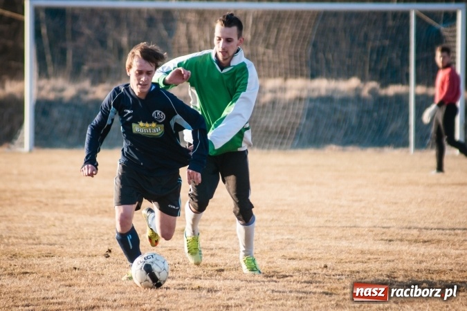 Zdjęcie w galerii na portalu naszraciborz.pl: Sparing: W Markowicach polała się krew! wiadomości z regionu