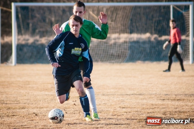 Zdjęcie w galerii na portalu naszraciborz.pl: Sparing: W Markowicach polała się krew! wiadomości z regionu
