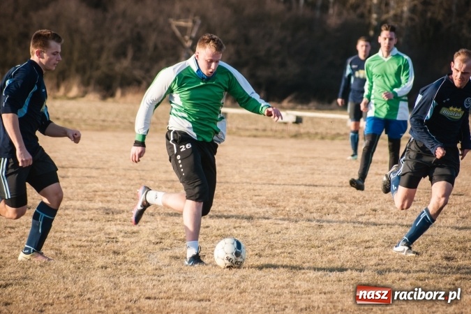 Zdjęcie w galerii na portalu naszraciborz.pl: Sparing: W Markowicach polała się krew! wiadomości z regionu