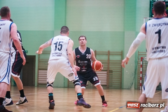 Zdjęcie w galerii na portalu naszraciborz.pl: Problemy ze skutecznością przyczyną porażki z Dobrodzieniem wiadomości z regionu