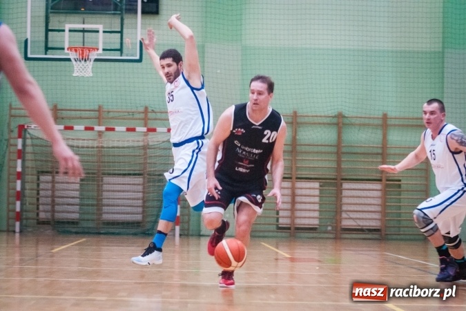 Zdjęcie w galerii na portalu naszraciborz.pl: Problemy ze skutecznością przyczyną porażki z Dobrodzieniem wiadomości z regionu