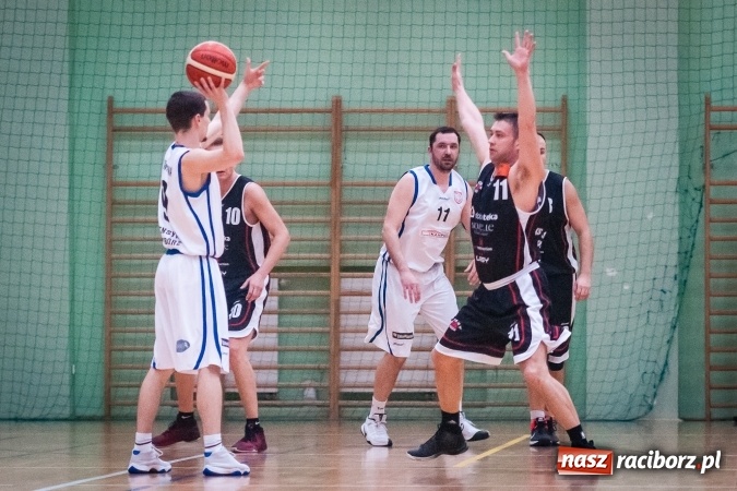 Zdjęcie w galerii na portalu naszraciborz.pl: Problemy ze skutecznością przyczyną porażki z Dobrodzieniem wiadomości z regionu