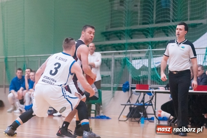 Zdjęcie w galerii na portalu naszraciborz.pl: Problemy ze skutecznością przyczyną porażki z Dobrodzieniem wiadomości z regionu