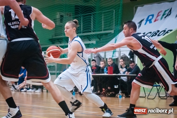 Zdjęcie w galerii na portalu naszraciborz.pl: Problemy ze skutecznością przyczyną porażki z Dobrodzieniem wiadomości z regionu