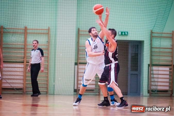 Zdjęcie w galerii na portalu naszraciborz.pl: Problemy ze skutecznością przyczyną porażki z Dobrodzieniem wiadomości z regionu