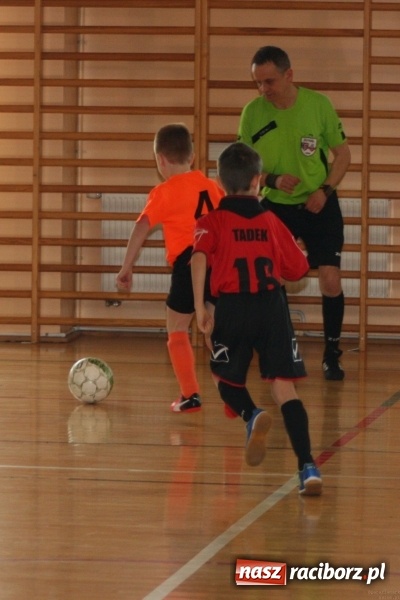 Zdjęcie w galerii na portalu naszraciborz.pl: 14. edycja Powiatowej Halowej Ligi Piłki Nożej Żaków im. Zbigniewa Oszka wiadomości z regionu