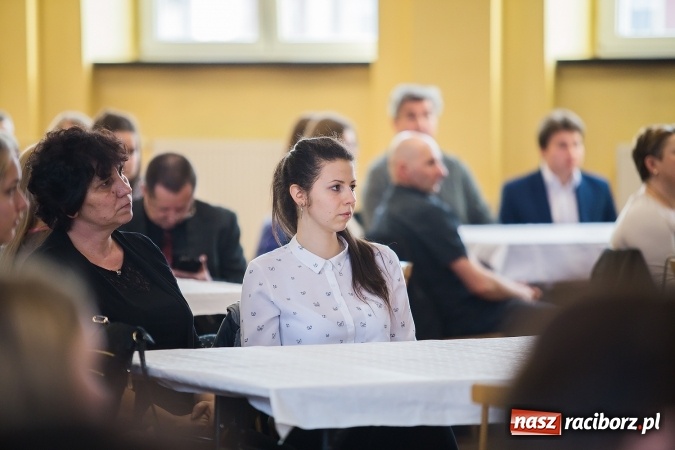 Zdjęcie w galerii na portalu naszraciborz.pl: Gala Ciekawy uczeń w CKZiU nr 1 wiadomości z regionu