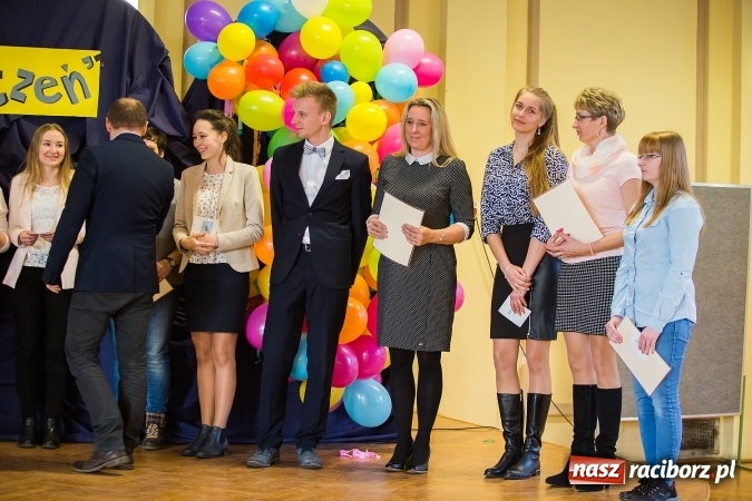 Zdjęcie w galerii na portalu naszraciborz.pl: Gala Ciekawy uczeń w CKZiU nr 1 wiadomości z regionu