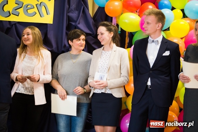 Zdjęcie w galerii na portalu naszraciborz.pl: Gala Ciekawy uczeń w CKZiU nr 1 wiadomości z regionu