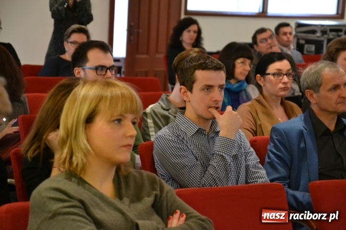 Zdjęcie w galerii na portalu naszraciborz.pl: Rozwój potencjału przyrodniczego i kulturowego na rzecz wspierania zatrudnienia - szkolenie na zamku za nami  wiadomości z regionu