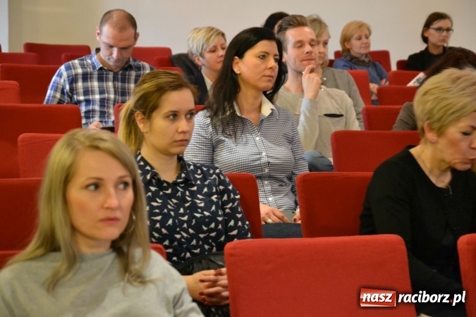 Zdjęcie w galerii na portalu naszraciborz.pl: Rozwój potencjału przyrodniczego i kulturowego na rzecz wspierania zatrudnienia - szkolenie na zamku za nami  wiadomości z regionu