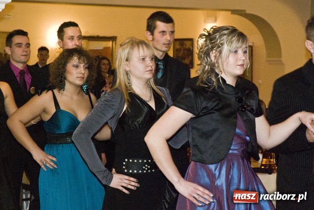 Zdjęcie w galerii na portalu naszraciborz.pl: Studniówka 2010 wiadomości z regionu