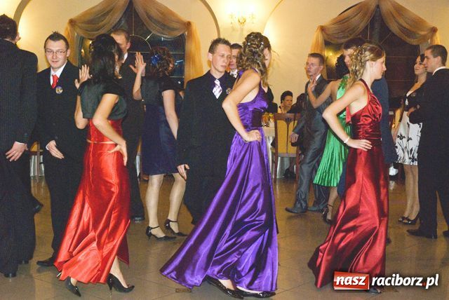 Zdjęcie w galerii na portalu naszraciborz.pl: Studniówka 2010 wiadomości z regionu