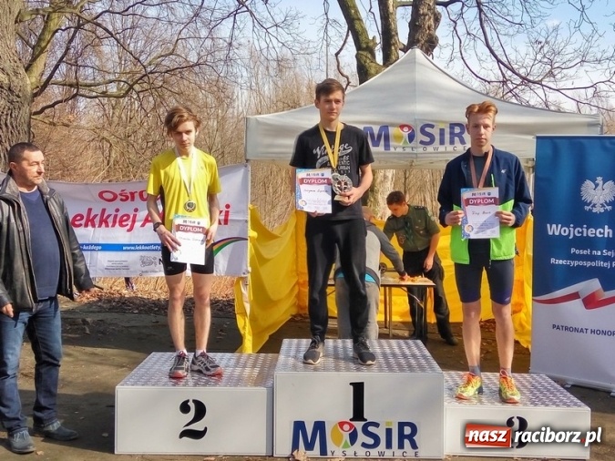 Zdjęcie w galerii na portalu naszraciborz.pl: Biegi przełajowe. Anna Szyjka i Krzysztof Turski ze złotem wiadomości z regionu