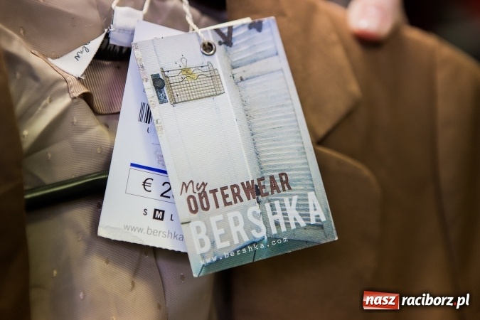 Zdjęcie w galerii na portalu naszraciborz.pl: Nowy sklep Fashion World przy Opawskiej w Raciborzu - otwarcie 8 marca! Dla każdej Pani z okazji Dnia Kobiet prezent do zakupów! wiadomości z regionu