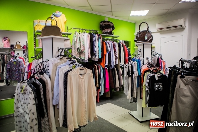 Zdjęcie w galerii na portalu naszraciborz.pl: Nowy sklep Fashion World przy Opawskiej w Raciborzu - otwarcie 8 marca! Dla każdej Pani z okazji Dnia Kobiet prezent do zakupów! wiadomości z regionu