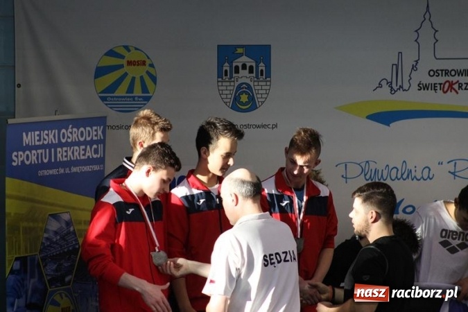 Zdjęcie w galerii na portalu naszraciborz.pl: Pływanie. Moc jest z nami. Raciborzanie na czwartym miejscu w kraju wiadomości z regionu