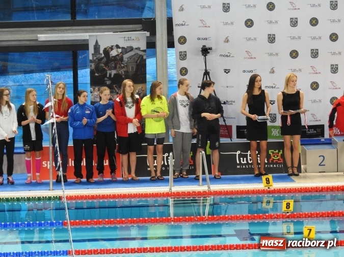 Zdjęcie w galerii na portalu naszraciborz.pl: Pływanie. Raciborskie sztafety na medal  wiadomości z regionu