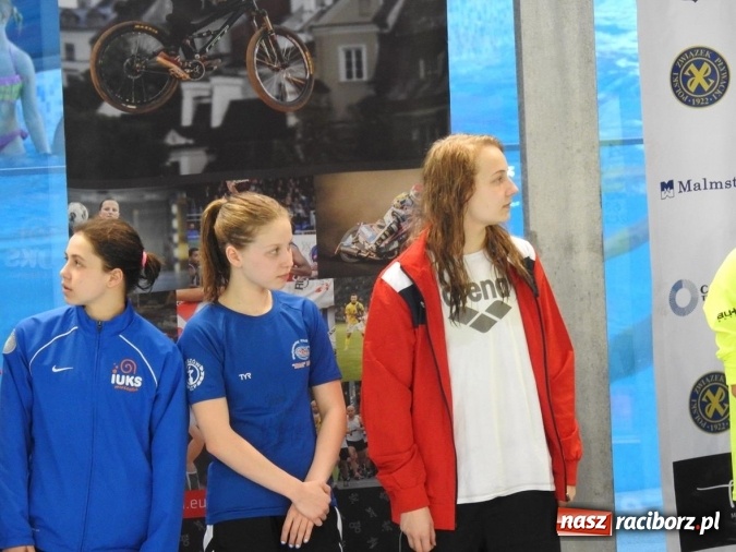 Zdjęcie w galerii na portalu naszraciborz.pl: Pływanie. Raciborskie sztafety na medal  wiadomości z regionu