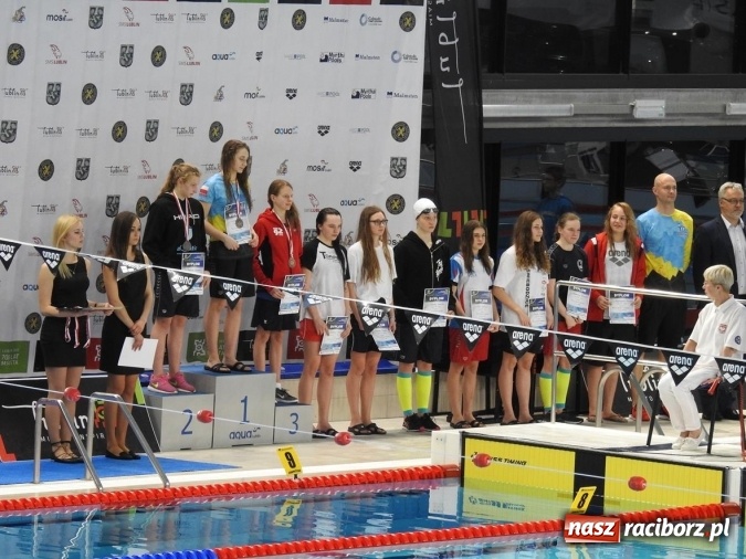 Zdjęcie w galerii na portalu naszraciborz.pl: Pływanie. Raciborskie sztafety na medal  wiadomości z regionu