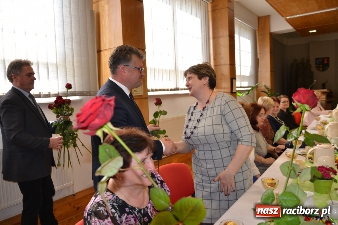 Zdjęcie w galerii na portalu naszraciborz.pl: Dzień Kobiet w gminie Krzyżanowice  wiadomości z regionu