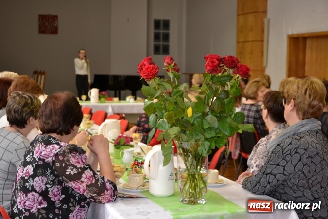 Zdjęcie w galerii na portalu naszraciborz.pl: Dzień Kobiet w gminie Krzyżanowice  wiadomości z regionu