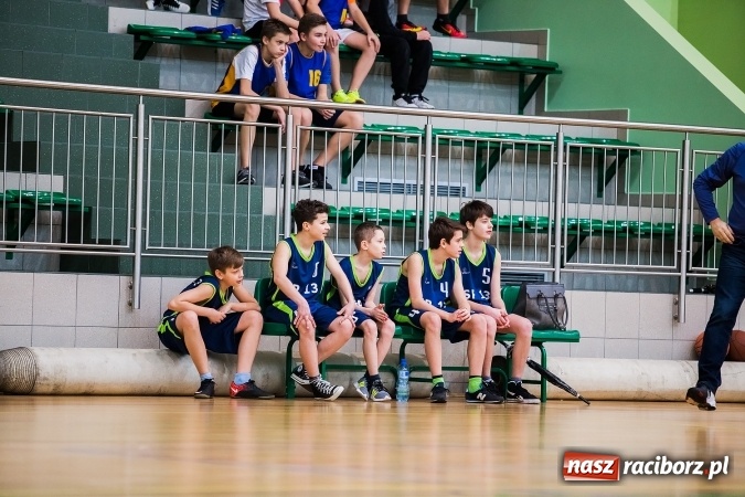 Zdjęcie w galerii na portalu naszraciborz.pl: Miejski Finał Szkół Podstawowych w Piłce Koszykowej Chłopców wiadomości z regionu