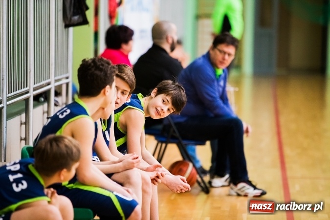 Zdjęcie w galerii na portalu naszraciborz.pl: Miejski Finał Szkół Podstawowych w Piłce Koszykowej Chłopców wiadomości z regionu