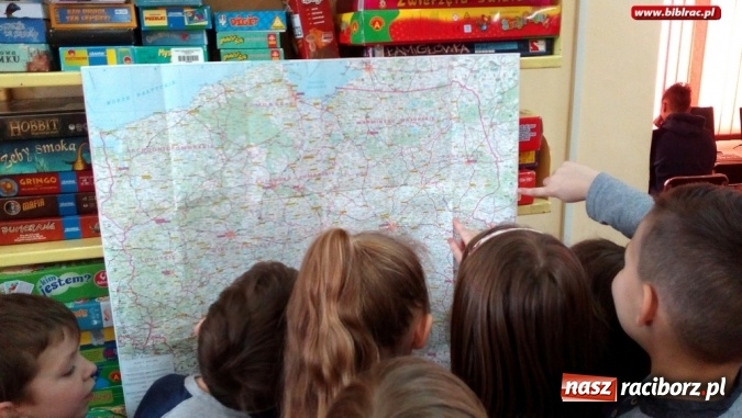 Zdjęcie w galerii na portalu naszraciborz.pl: Innowacyjny program edukacyjny Aflatoun dotarł do Raciborza wiadomości z regionu