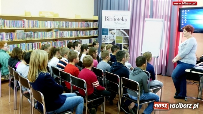 Zdjęcie w galerii na portalu naszraciborz.pl: Innowacyjny program edukacyjny Aflatoun dotarł do Raciborza wiadomości z regionu