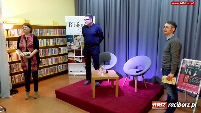 Zdjęcie w galerii na portalu naszraciborz.pl: Najzabawniejszy czeski pisarz - Evžen Boček w raciborskiej bibliotece wiadomości z regionu