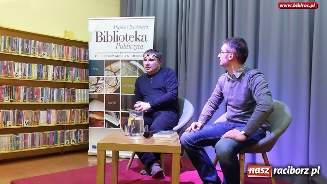 Zdjęcie w galerii na portalu naszraciborz.pl: Najzabawniejszy czeski pisarz - Evžen Boček w raciborskiej bibliotece wiadomości z regionu