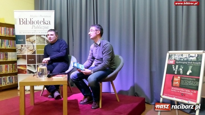 Zdjęcie w galerii na portalu naszraciborz.pl: Najzabawniejszy czeski pisarz - Evžen Boček w raciborskiej bibliotece wiadomości z regionu