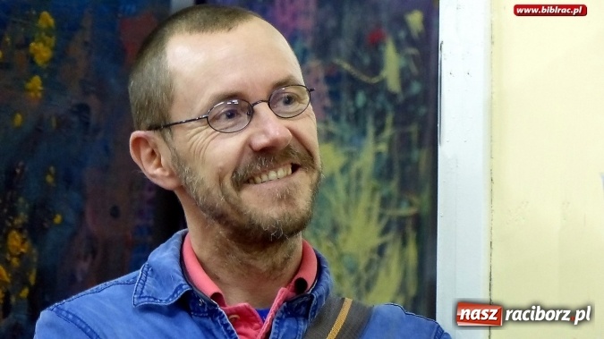 Zdjęcie w galerii na portalu naszraciborz.pl: Najzabawniejszy czeski pisarz - Evžen Boček w raciborskiej bibliotece wiadomości z regionu