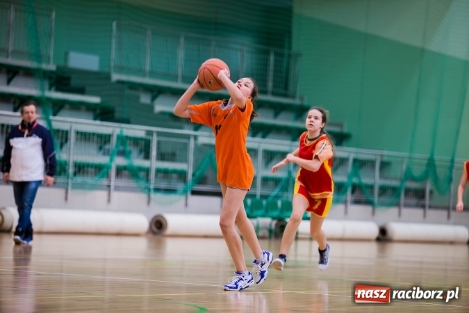 Zdjęcie w galerii na portalu naszraciborz.pl: Koszykarki z Markowic najlepsze w miejskich finałach wiadomości z regionu