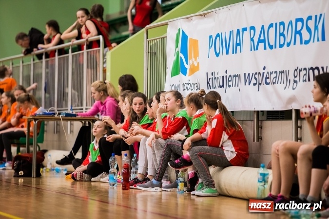 Zdjęcie w galerii na portalu naszraciborz.pl: Koszykarki z Markowic najlepsze w miejskich finałach wiadomości z regionu