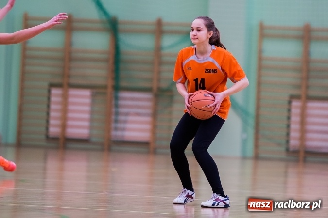 Zdjęcie w galerii na portalu naszraciborz.pl: Koszykarki z Markowic najlepsze w miejskich finałach wiadomości z regionu