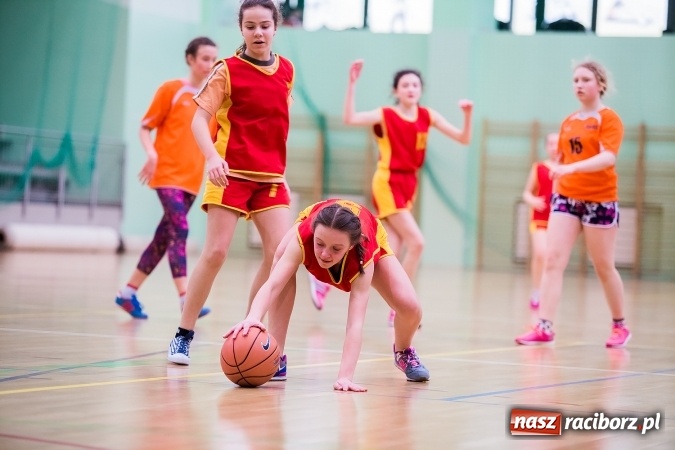 Zdjęcie w galerii na portalu naszraciborz.pl: Koszykarki z Markowic najlepsze w miejskich finałach wiadomości z regionu