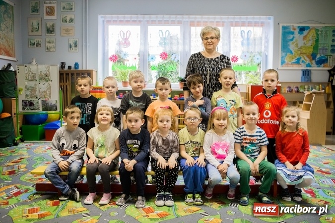 Zdjęcie w galerii na portalu naszraciborz.pl: Dwa języki - podwójna szansa. Nabór do przedszkola i szkoły w Studziennej wiadomości z regionu