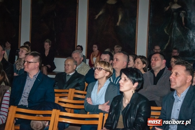 Zdjęcie w galerii na portalu naszraciborz.pl: Otwarcie wystawy Zaułek dominikański w raciborskim Muzeum wiadomości z regionu