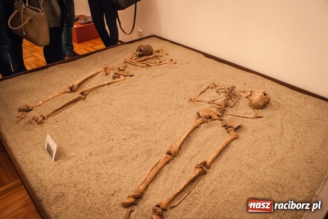 Zdjęcie w galerii na portalu naszraciborz.pl: Otwarcie wystawy Zaułek dominikański w raciborskim Muzeum wiadomości z regionu