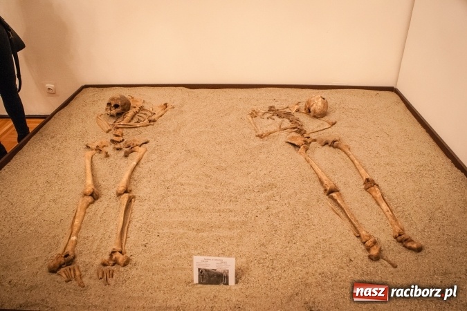 Zdjęcie w galerii na portalu naszraciborz.pl: Otwarcie wystawy Zaułek dominikański w raciborskim Muzeum wiadomości z regionu