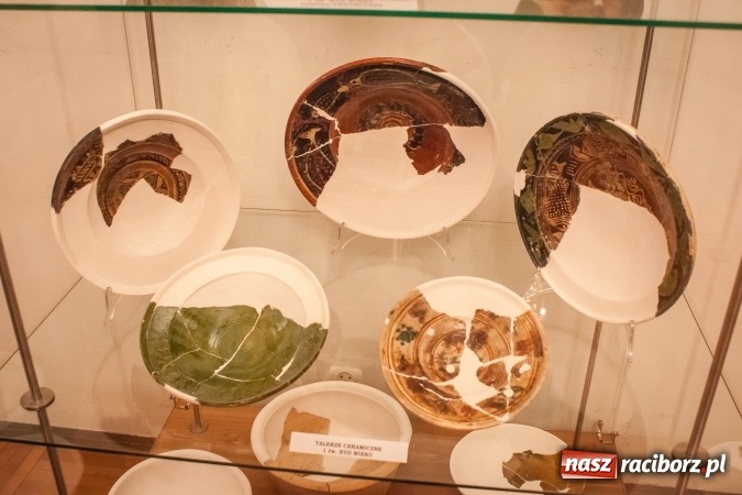 Zdjęcie w galerii na portalu naszraciborz.pl: Otwarcie wystawy Zaułek dominikański w raciborskim Muzeum wiadomości z regionu