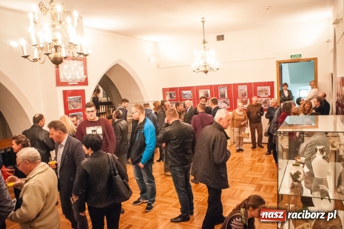Zdjęcie w galerii na portalu naszraciborz.pl: Otwarcie wystawy Zaułek dominikański w raciborskim Muzeum wiadomości z regionu