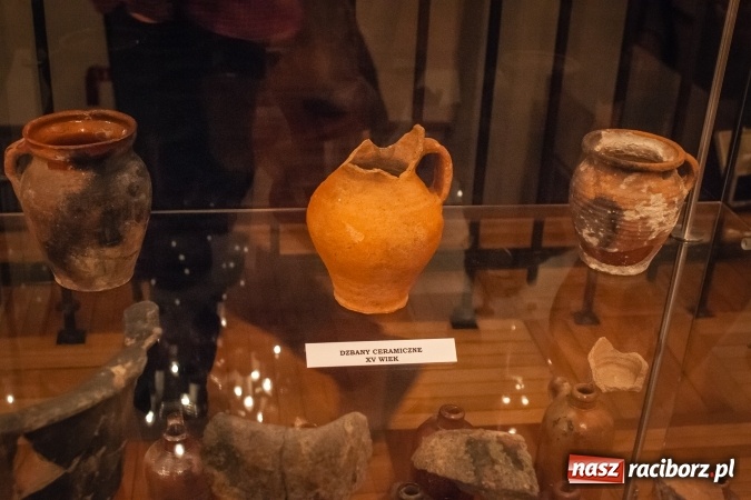 Zdjęcie w galerii na portalu naszraciborz.pl: Otwarcie wystawy Zaułek dominikański w raciborskim Muzeum wiadomości z regionu