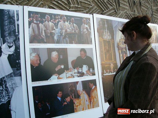 Zdjęcie w galerii na portalu naszraciborz.pl: W krainie Benedykta XVI  wiadomości z regionu