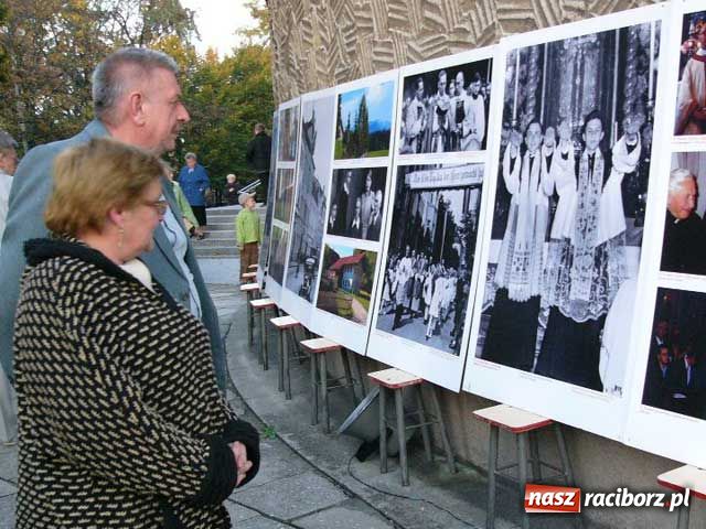 Zdjęcie w galerii na portalu naszraciborz.pl: W krainie Benedykta XVI  wiadomości z regionu