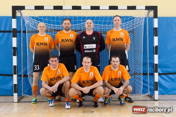 Zdjęcie w galerii na portalu naszraciborz.pl: KWS Racibórz wygrało turniej oldbojów w Pietrowicach Wielkich wiadomości z regionu