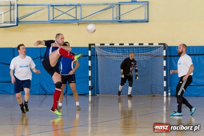Zdjęcie w galerii na portalu naszraciborz.pl: KWS Racibórz wygrało turniej oldbojów w Pietrowicach Wielkich wiadomości z regionu